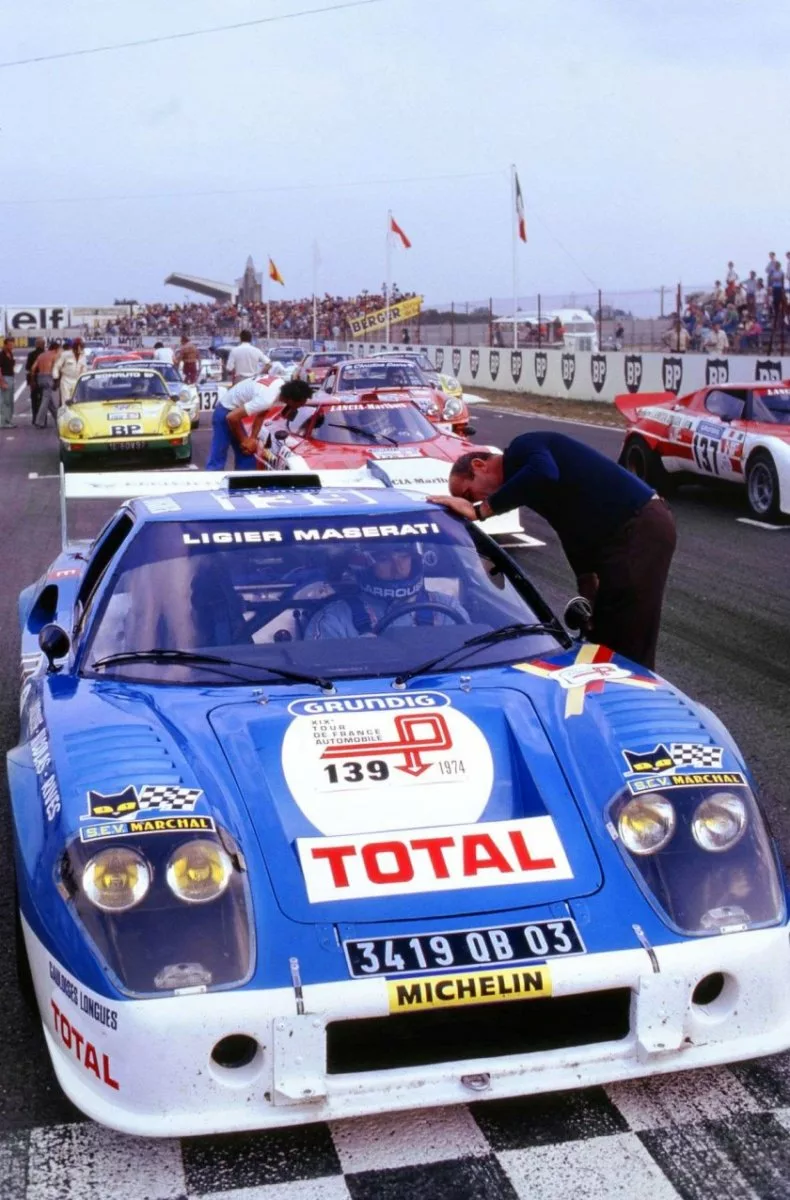 Les 10 000 Tours